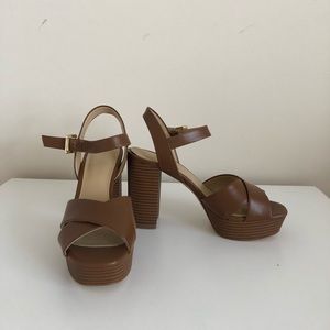 Michael Kors Platform sandal